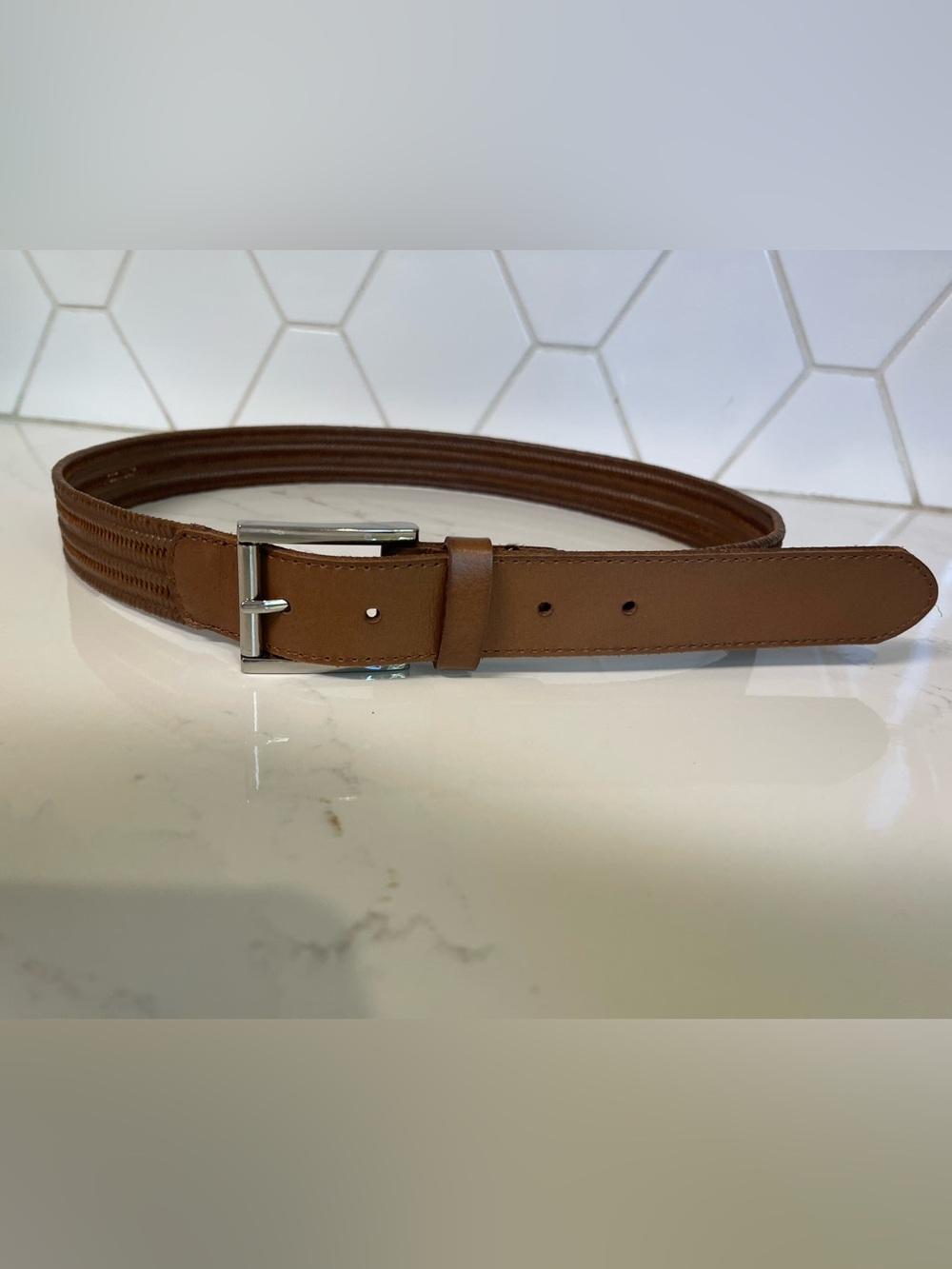 Banana Republic Brown Leather Belt With silver buckle Size Large BLT5457